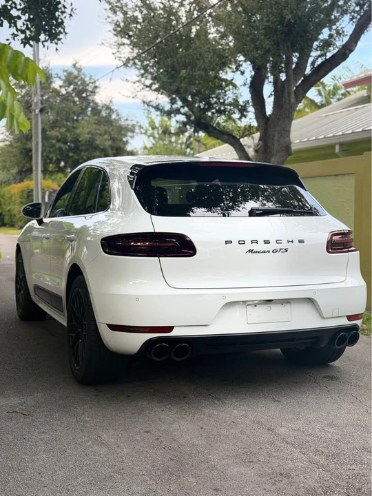 2017 Porsche Macan GTS - Image 6 of 15