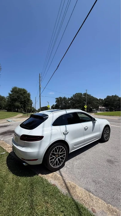 2017 Porsche Macan GTS - Image 4 of 19