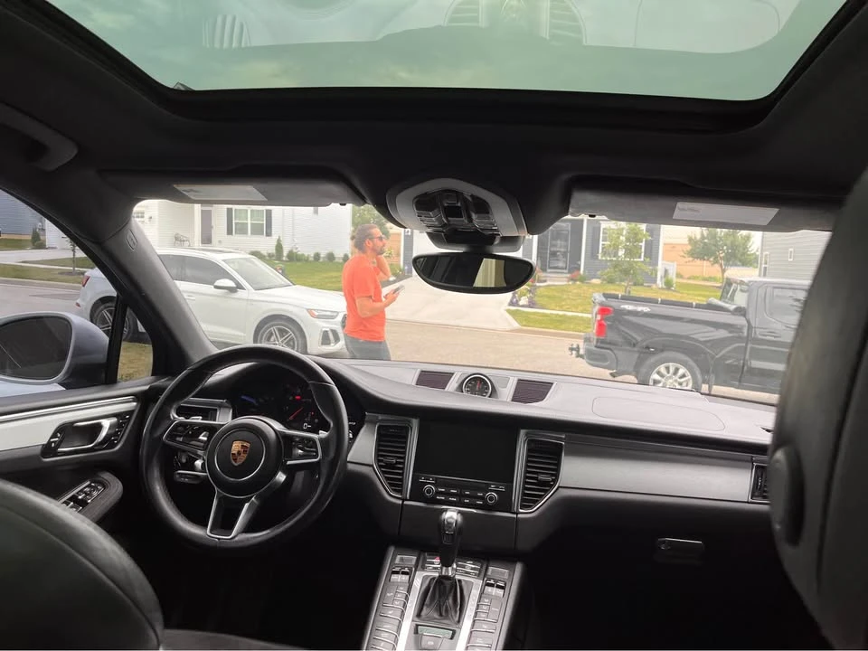 2017 Porsche Macan GTS - Image 16 of 20