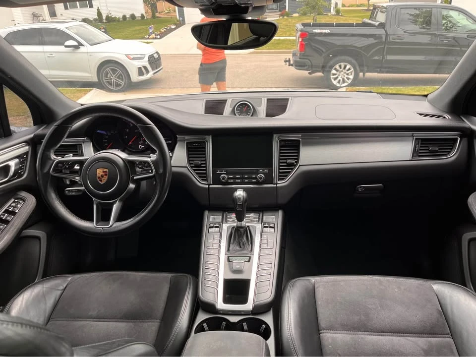 2017 Porsche Macan GTS - Image 13 of 20