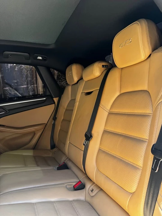 2017 Porsche Macan GTS - Image 17 of 20