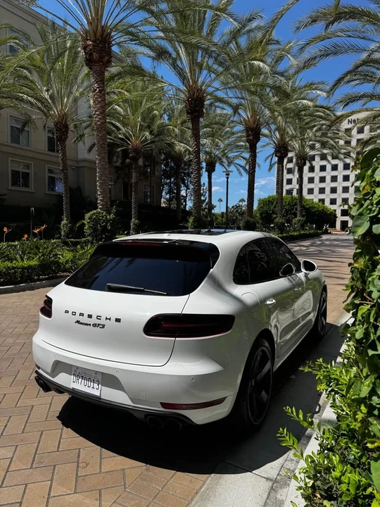 2017 Porsche Macan GTS - Image 4 of 20