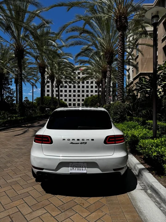 2017 Porsche Macan GTS - Image 5 of 20