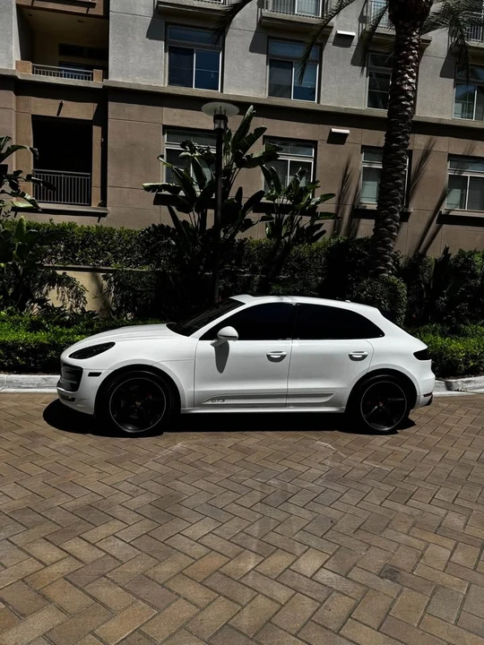 2017 Porsche Macan GTS - Image 2 of 20