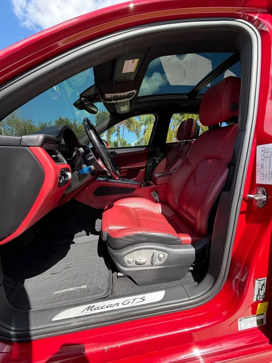 2017 Porsche Macan GTS - Image 10 of 16