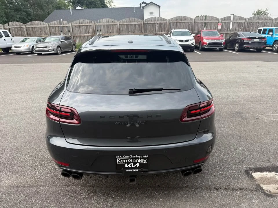 2017 Porsche Macan GTS - Image 4 of 10