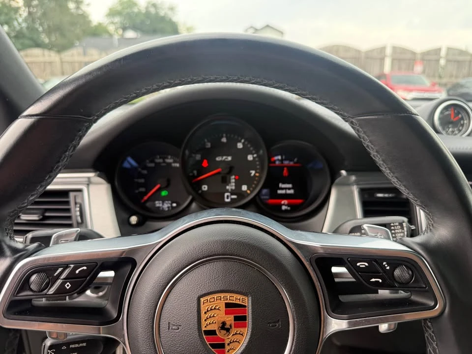 2017 Porsche Macan GTS - Image 9 of 10
