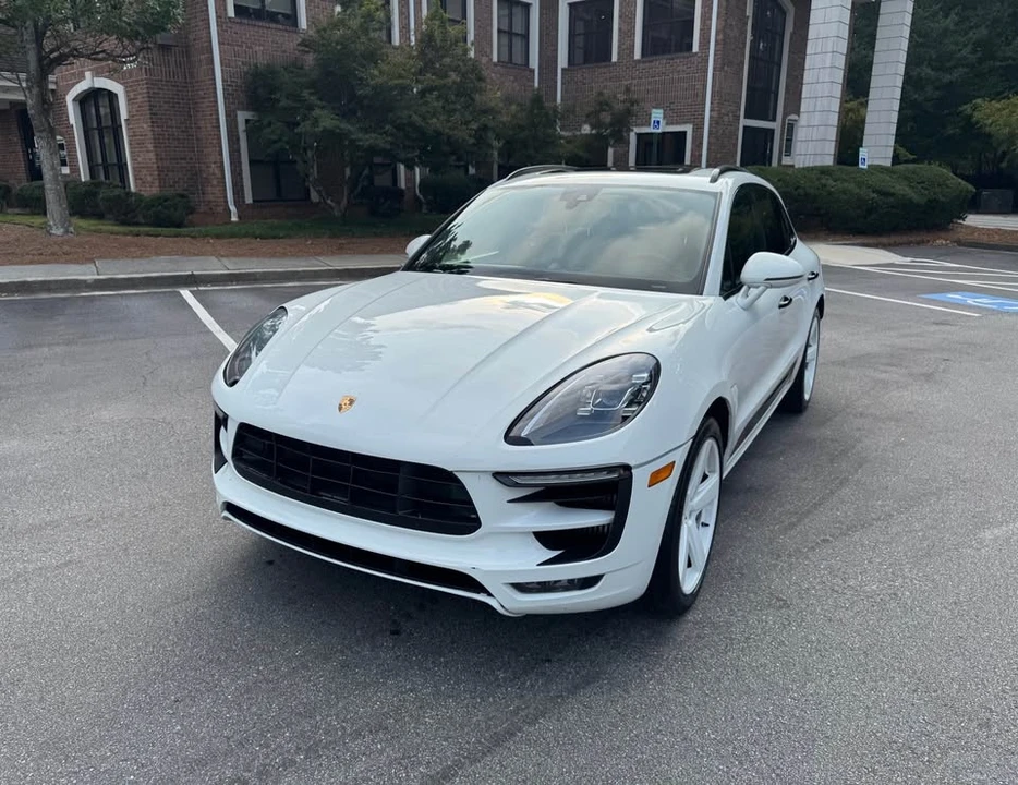 2017 Porsche Macan GTS - Image 4 of 20