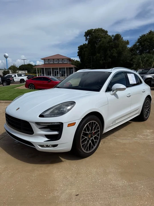 2017 Porsche Macan GTS - Image 3 of 19