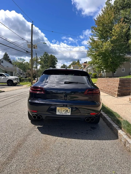 2017 Porsche Macan GTS - Image 3 of 10