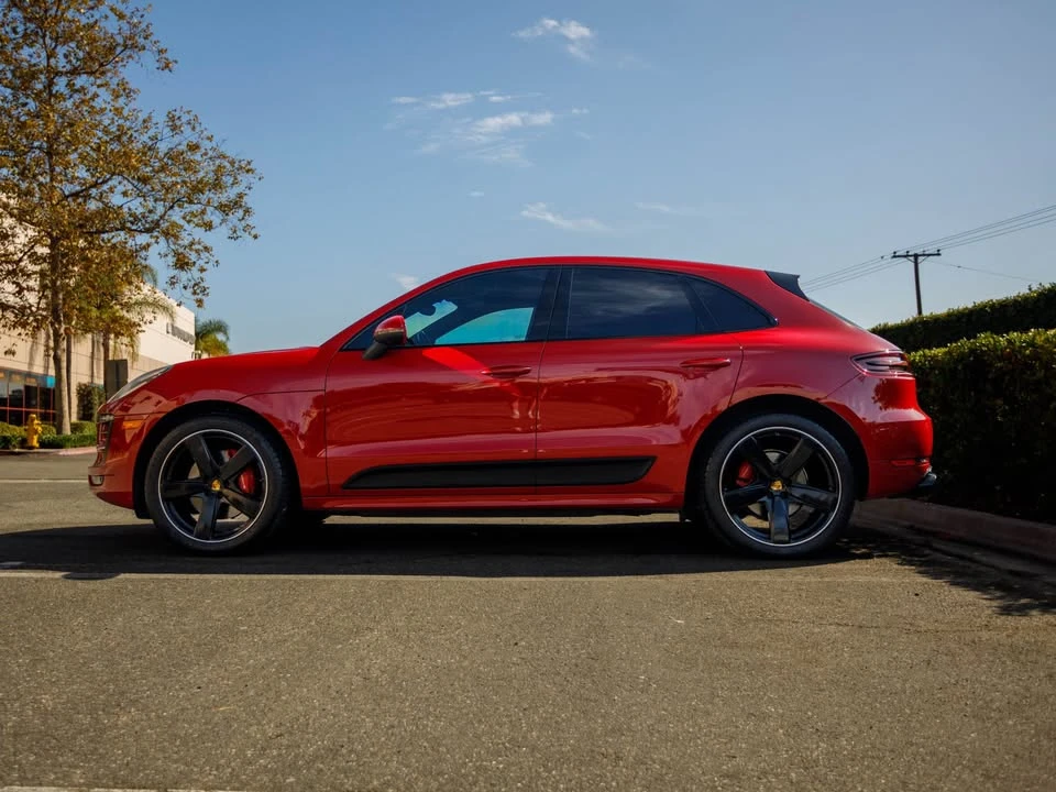 2017 Porsche Macan GTS - Image 8 of 19