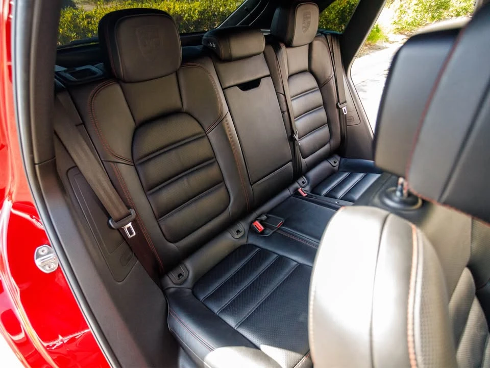 2017 Porsche Macan GTS - Image 11 of 19