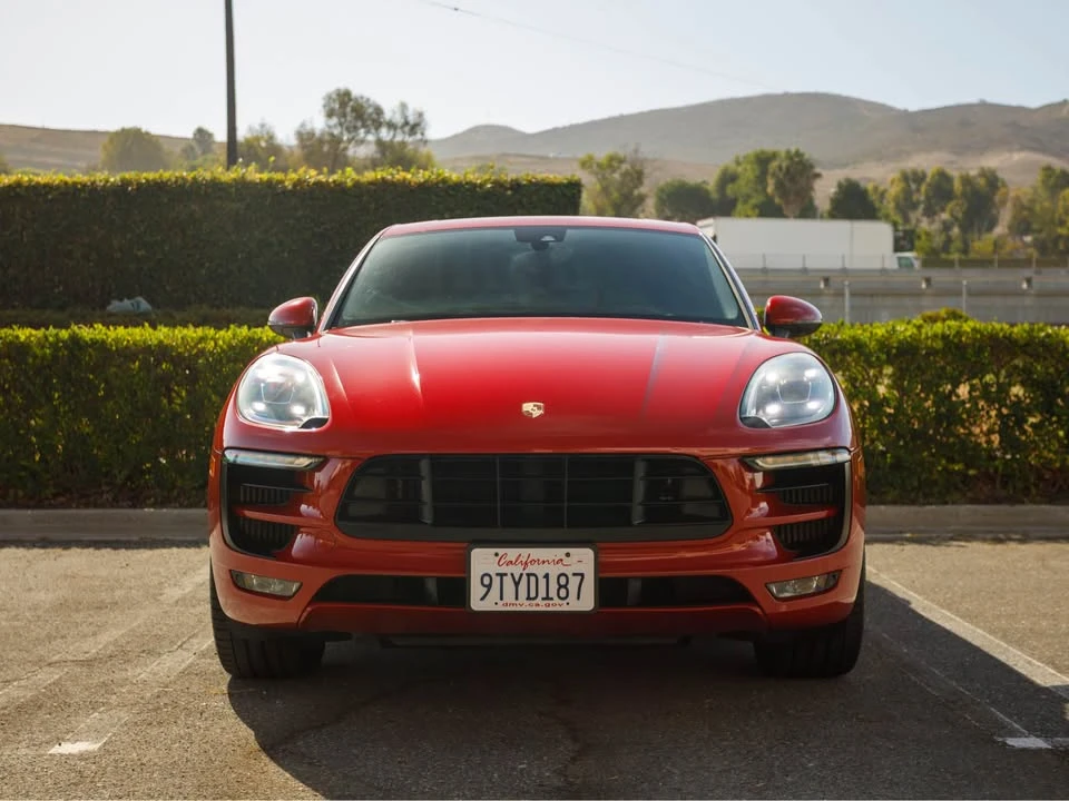 2017 Porsche Macan GTS - Image 2 of 19