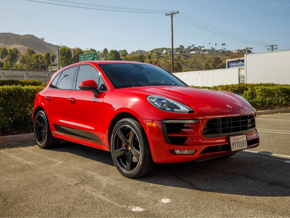 2017 Porsche Macan GTS - Image 3 of 19