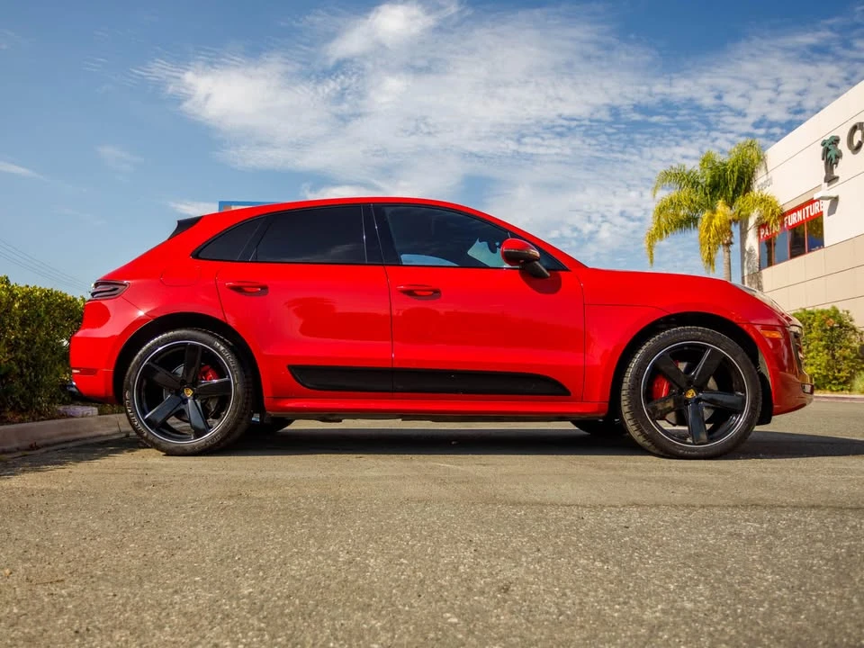 2017 Porsche Macan GTS - Image 4 of 19