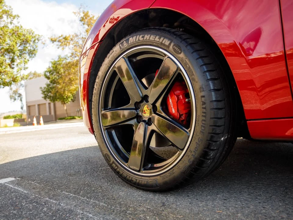 2017 Porsche Macan GTS - Image 13 of 19