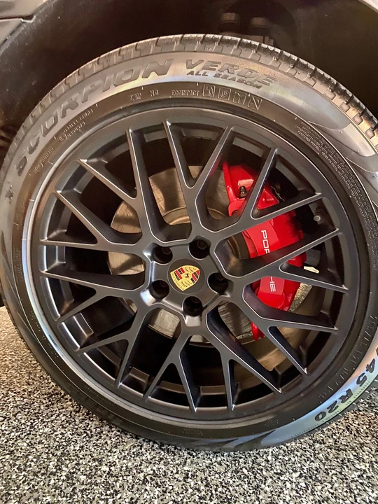 2017 Porsche Macan GTS - Image 10 of 15