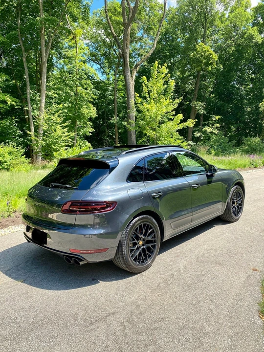 2017 Porsche Macan GTS - Image 4 of 15