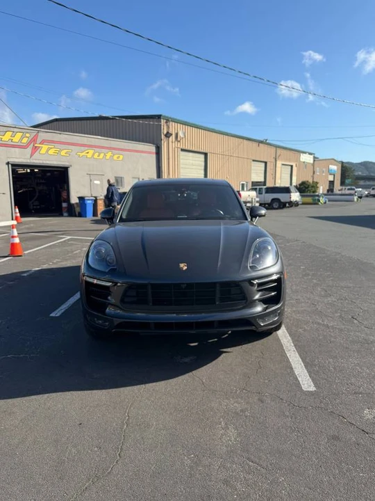 2017 Porsche Macan GTS - Image 3 of 6
