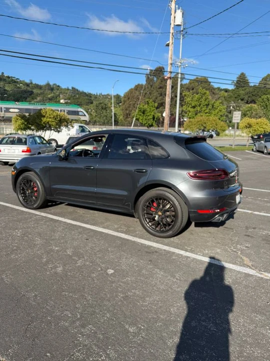 2017 Porsche Macan GTS - Image 6 of 6