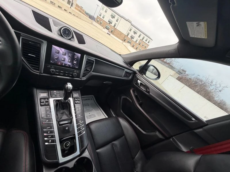 2017 Porsche Macan GTS - Image 11 of 12