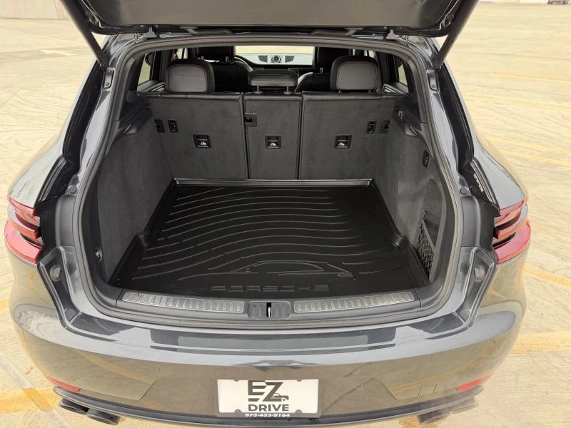 2017 Porsche Macan GTS - Image 3 of 12