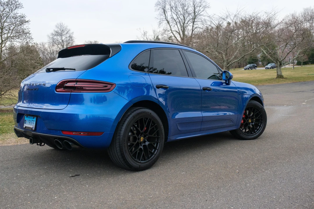 2017 Porsche Macan GTS - Image 16 of 31
