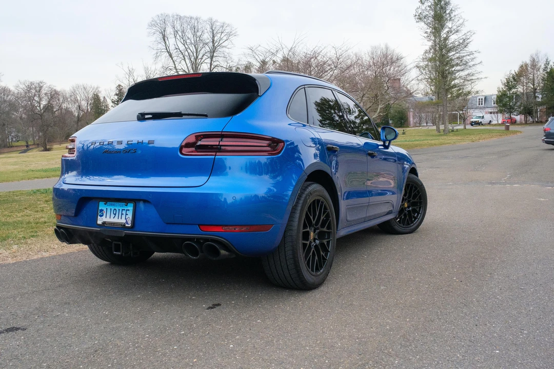 2017 Porsche Macan GTS - Image 15 of 31