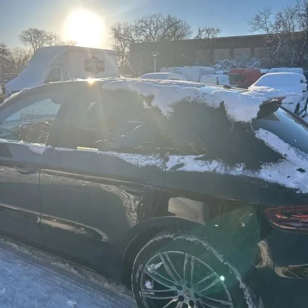 2017 Porsche Macan GTS - Image 6 of 12