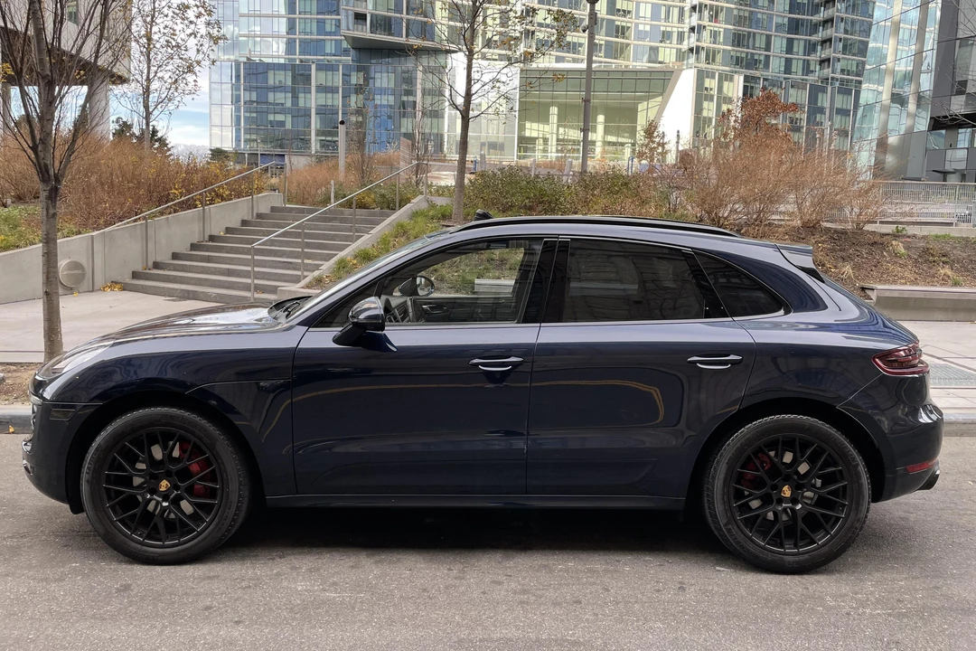 2017 Porsche Macan GTS - Image 3 of 31