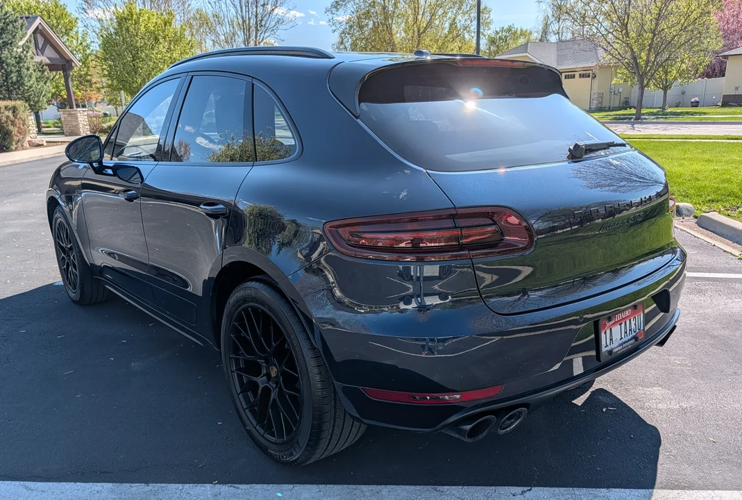 2017 Porsche Macan GTS - Image 13 of 31