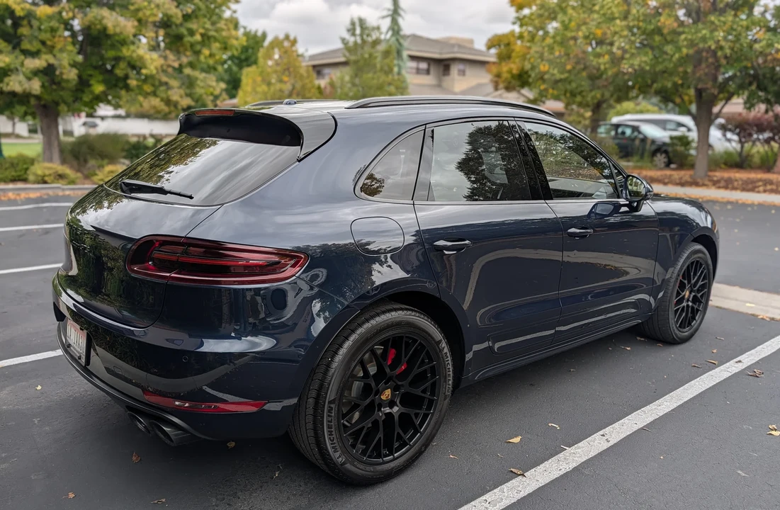 2017 Porsche Macan GTS - Image 17 of 31