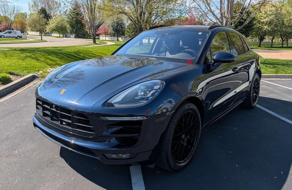 2017 Porsche Macan GTS - Image 2 of 31