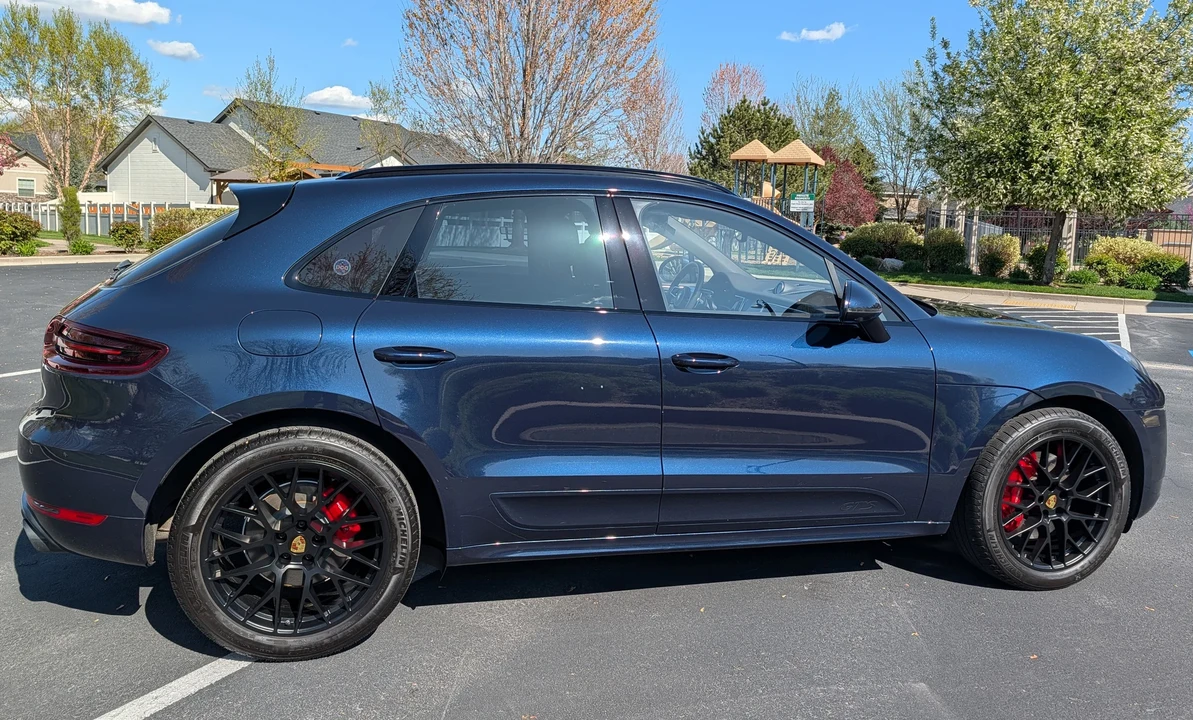 2017 Porsche Macan GTS - Image 19 of 31