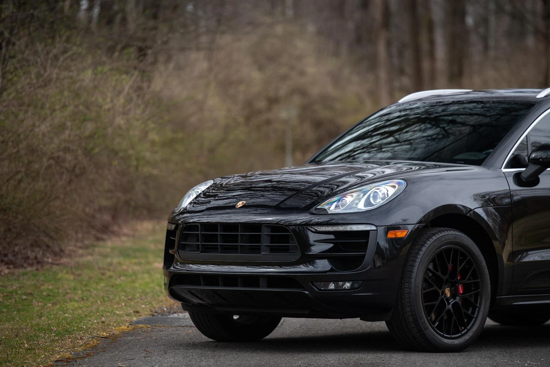 2017 Porsche Macan GTS - Image 22 of 31
