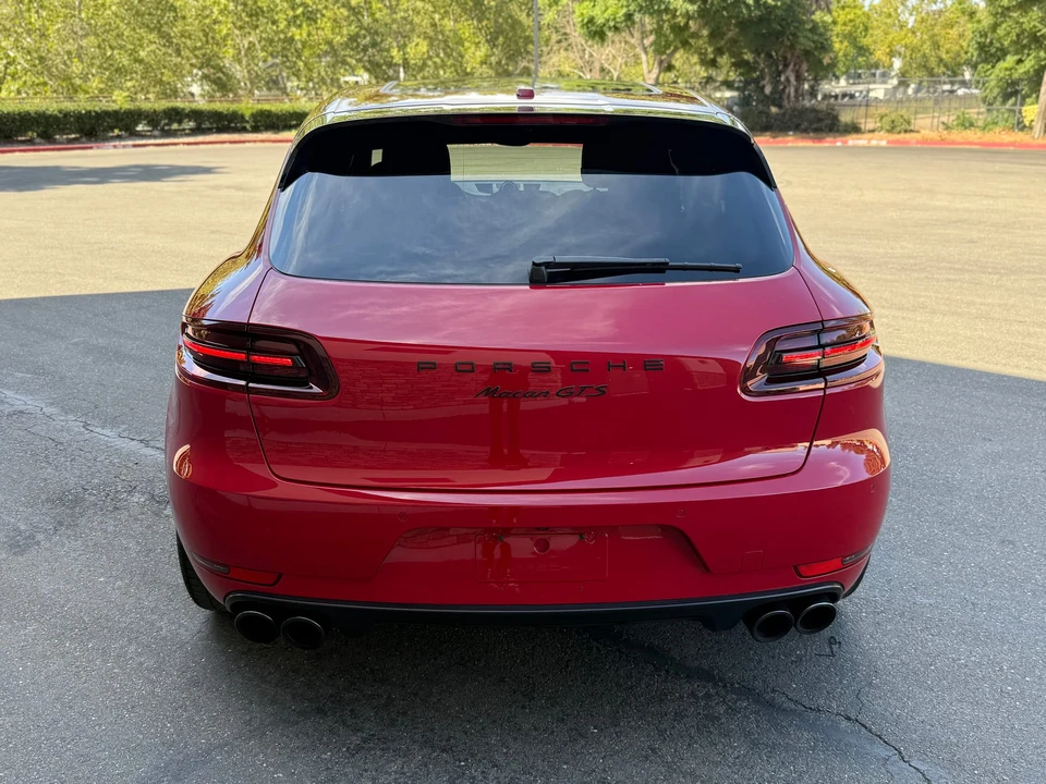 2017 Porsche Macan GTS - Image 10 of 31