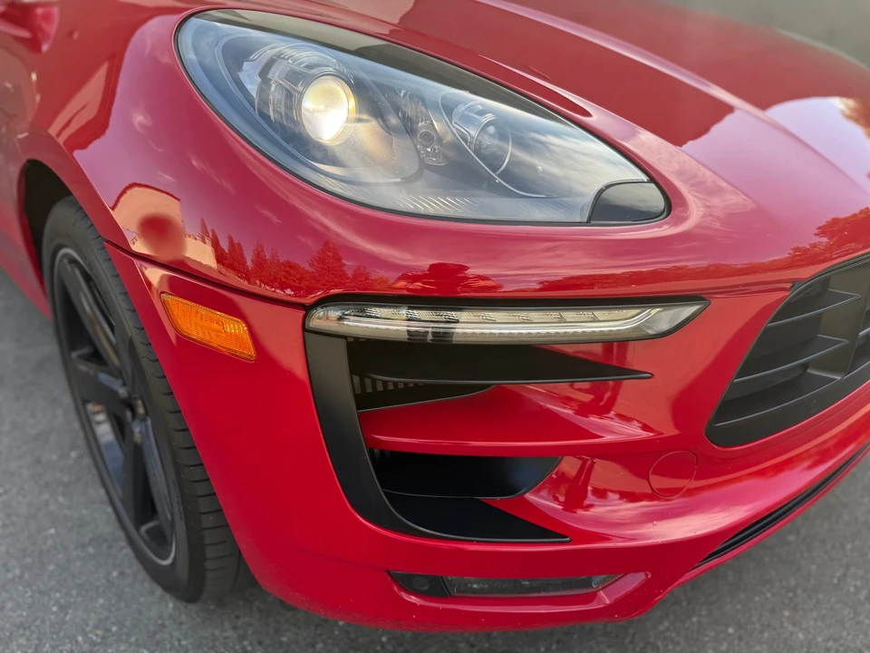 2017 Porsche Macan GTS - Image 19 of 31