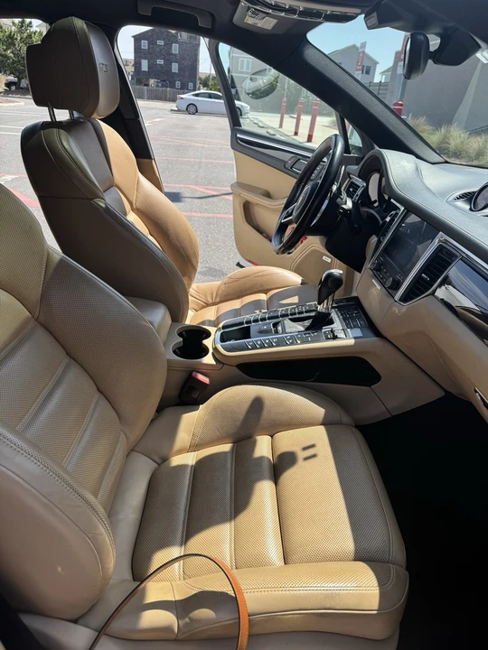 2017 Porsche Macan GTS - Image 6 of 7
