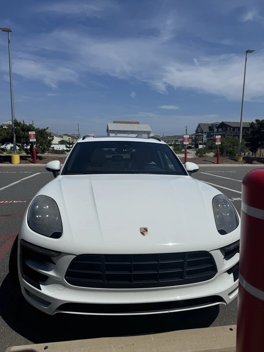 2017 Porsche Macan GTS - Image 2 of 7