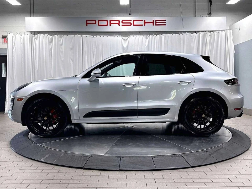 2017 Porsche Macan GTS - Image 2 of 5