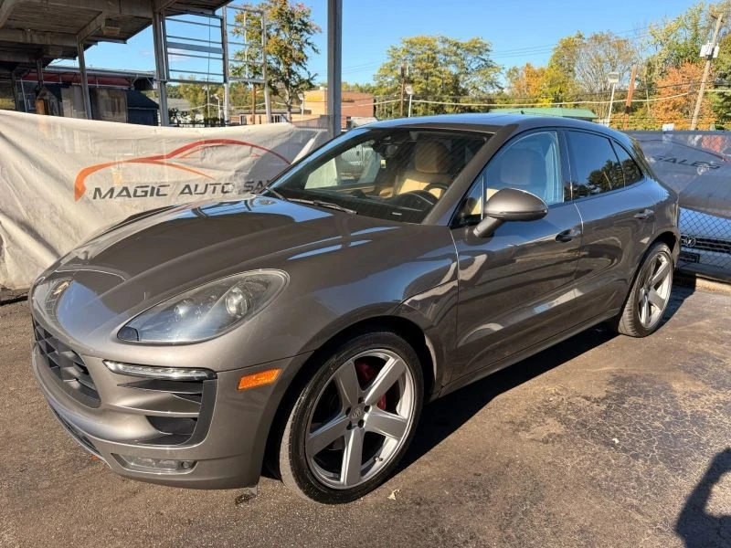 2017 Porsche Macan GTS - Image 8 of 12