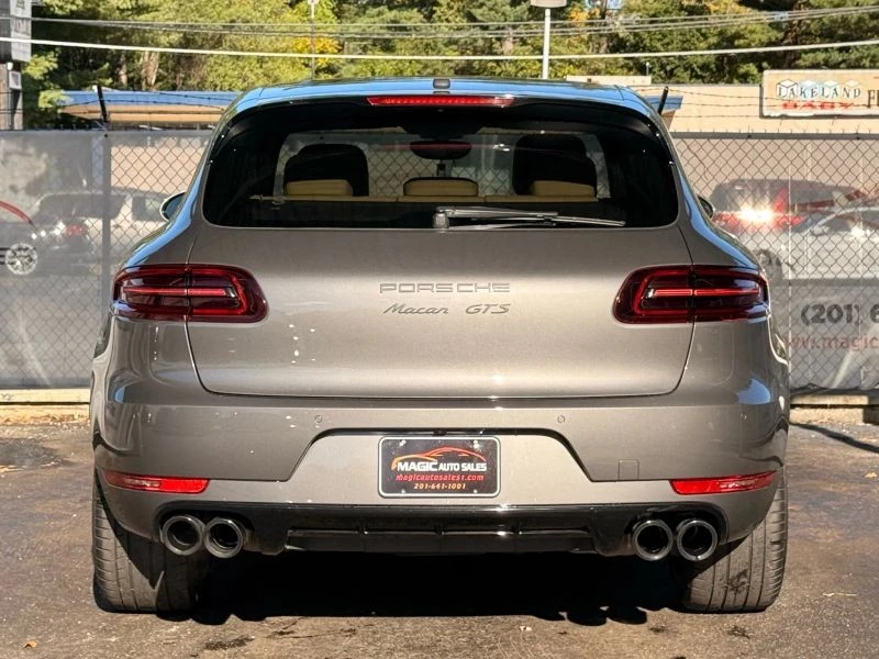2017 Porsche Macan GTS - Image 10 of 12