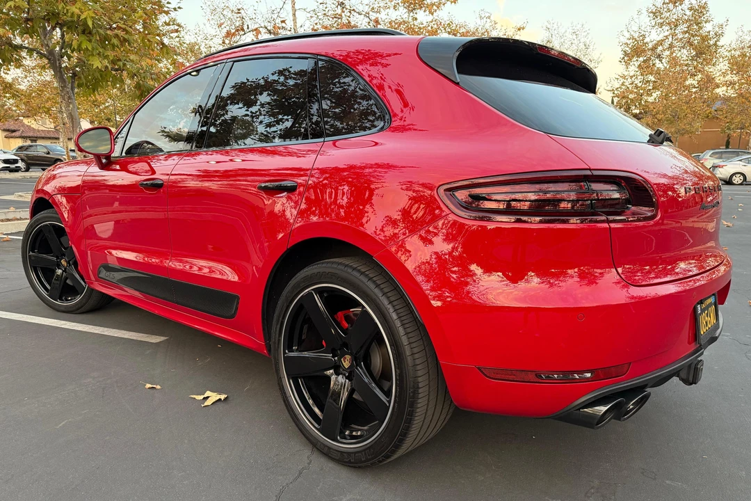 2017 Porsche Macan GTS - Image 4 of 31