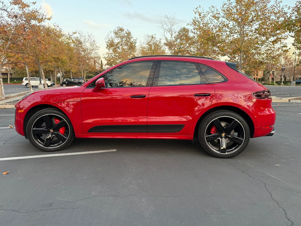 2017 Porsche Macan GTS - Image 13 of 31