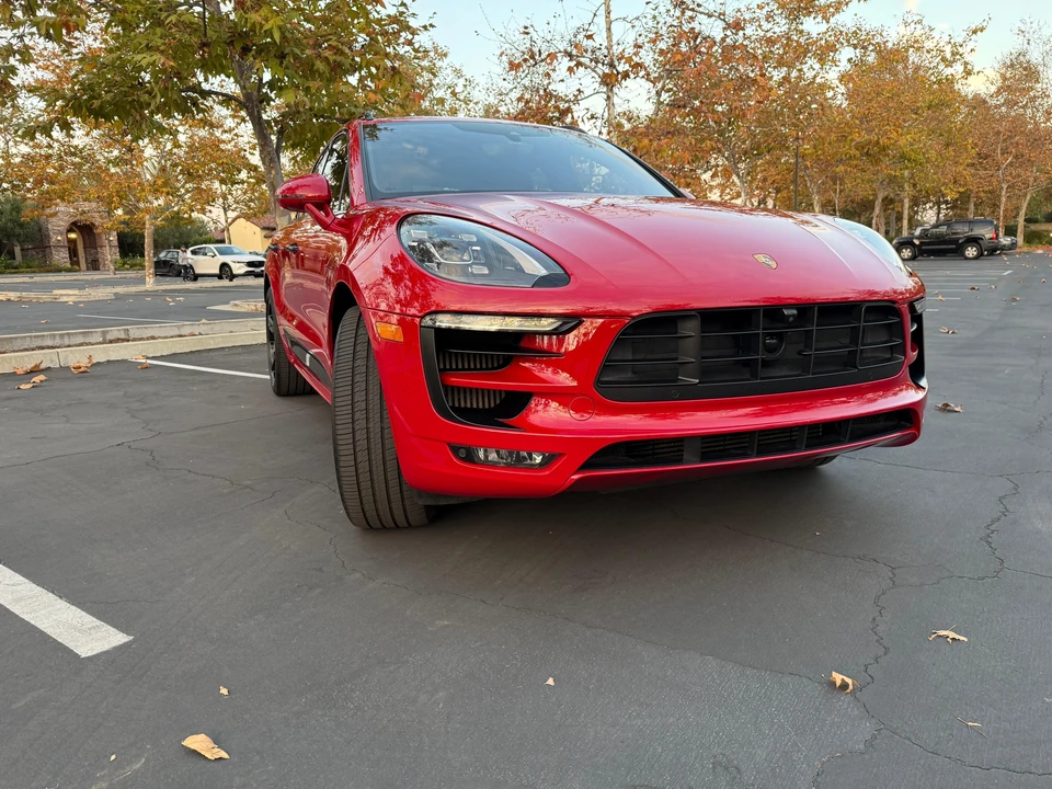 2017 Porsche Macan GTS - Image 28 of 31