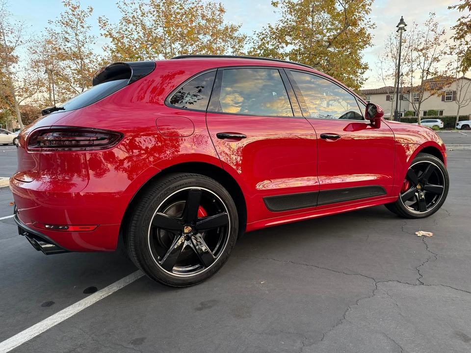 2017 Porsche Macan GTS - Image 23 of 31