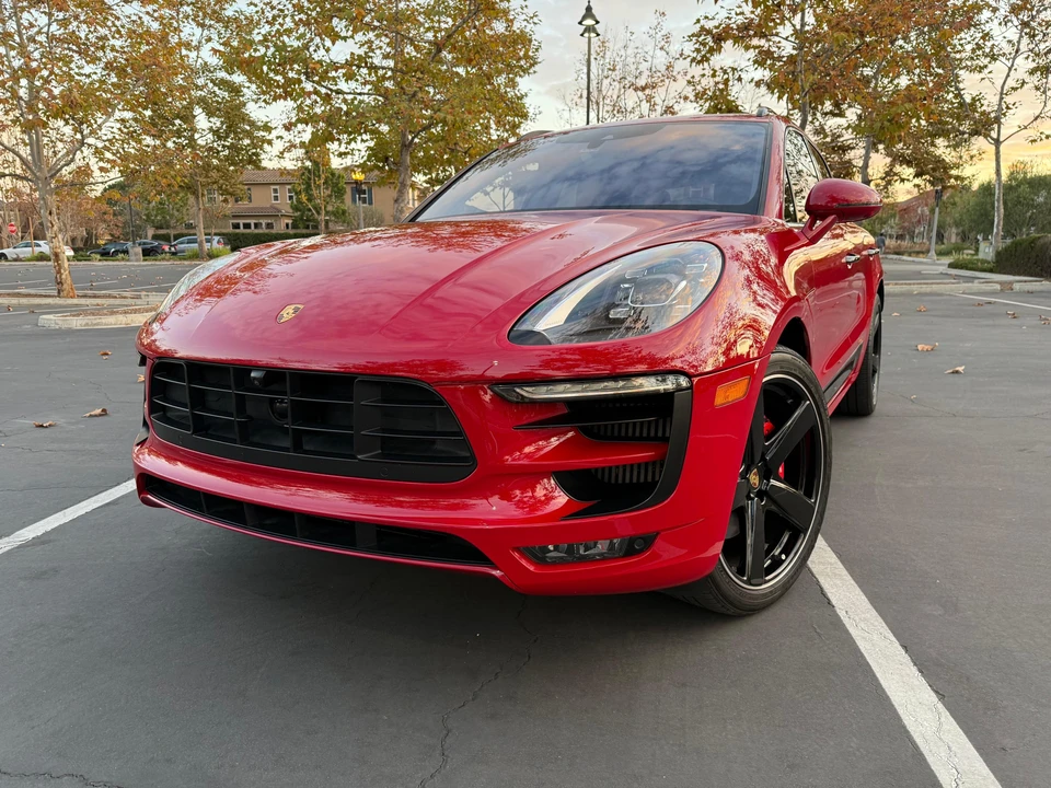 2017 Porsche Macan GTS - Image 7 of 31