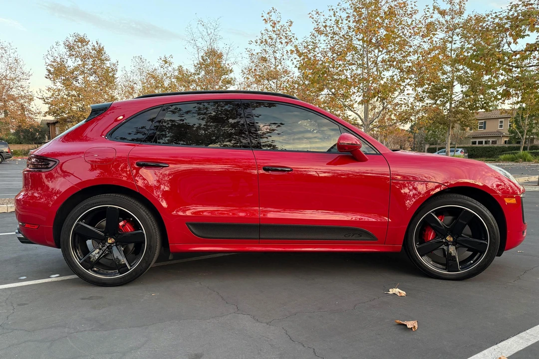 2017 Porsche Macan GTS - Image 3 of 31