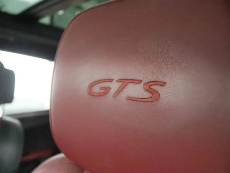 2017 Porsche Macan GTS - Image 12 of 12