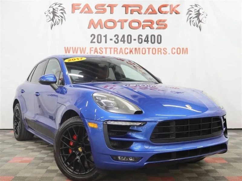 2017 Porsche Macan GTS - Image 3 of 12